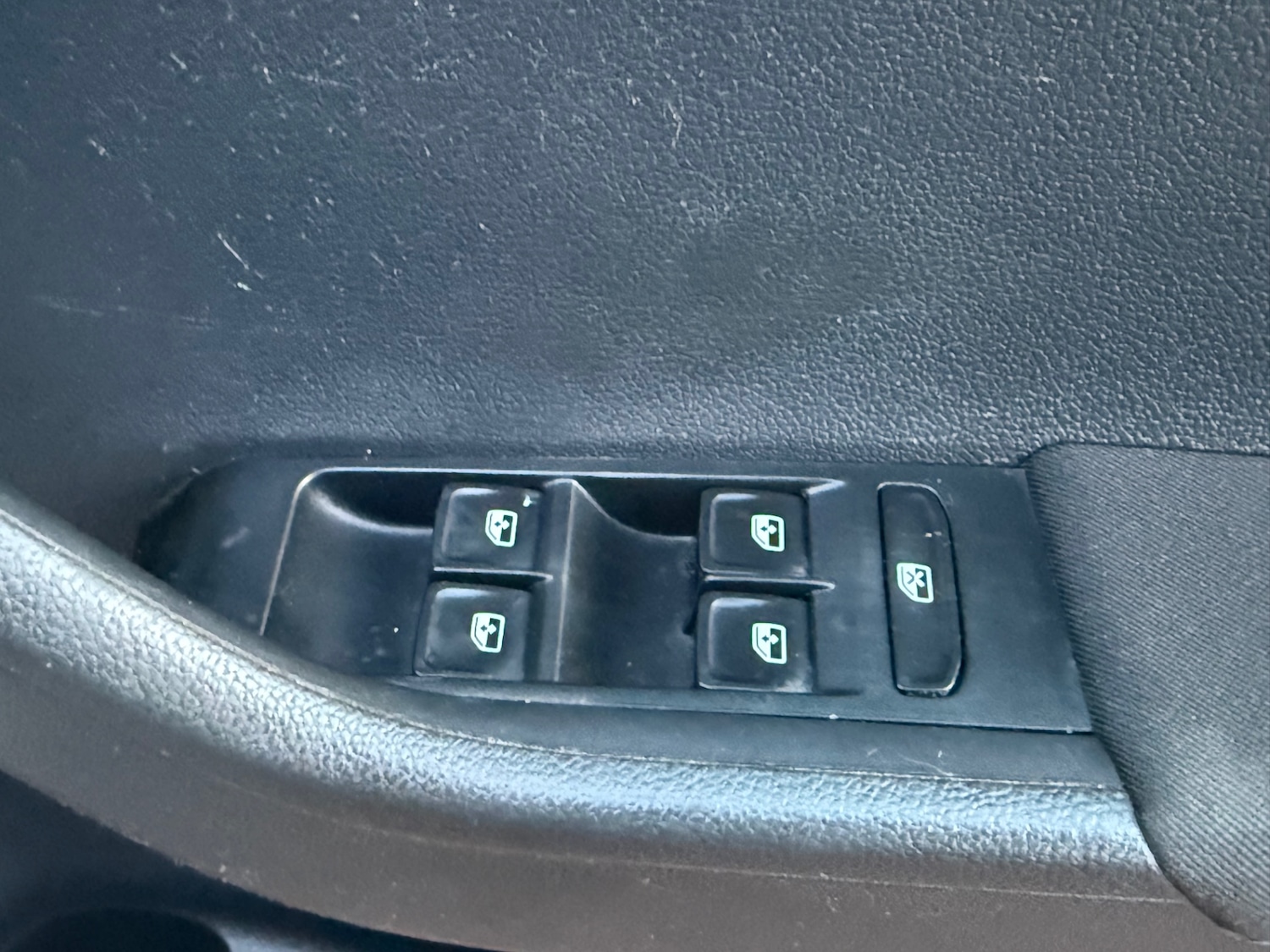 Used Skoda Fabia 2016 for sale - 76758799: Photo 7