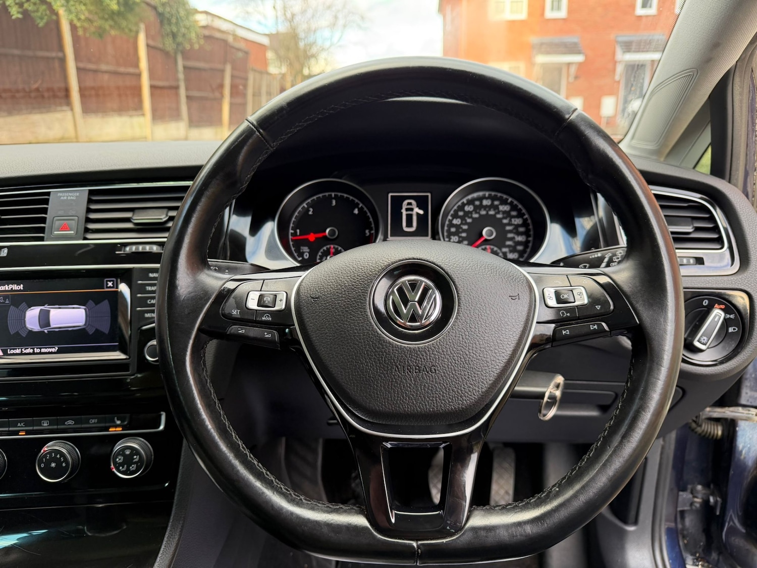 Used Volkswagen Golf 2015 for sale - 77624811: Photo 31