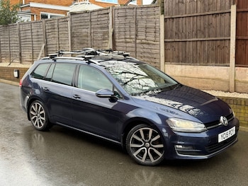 Used Volkswagen Golf 2015 for sale - 77624811: Photo