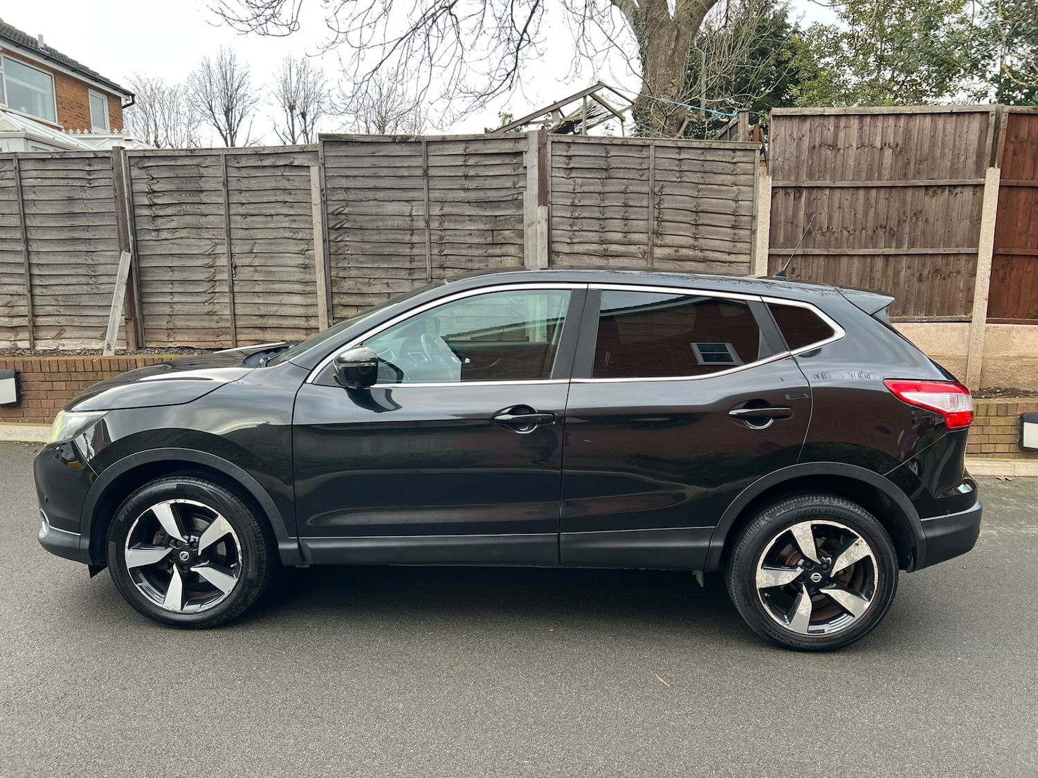 Used Nissan Qashqai 2015 for sale - 77145159: Photo 12