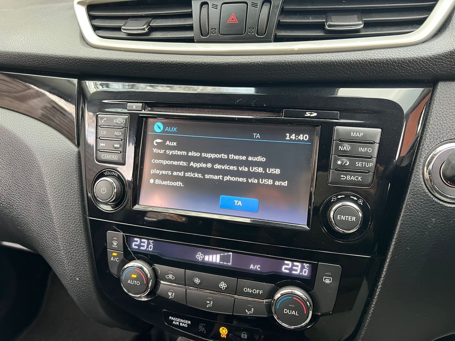 Used Nissan Qashqai 2015 for sale - 77145159: Photo 20