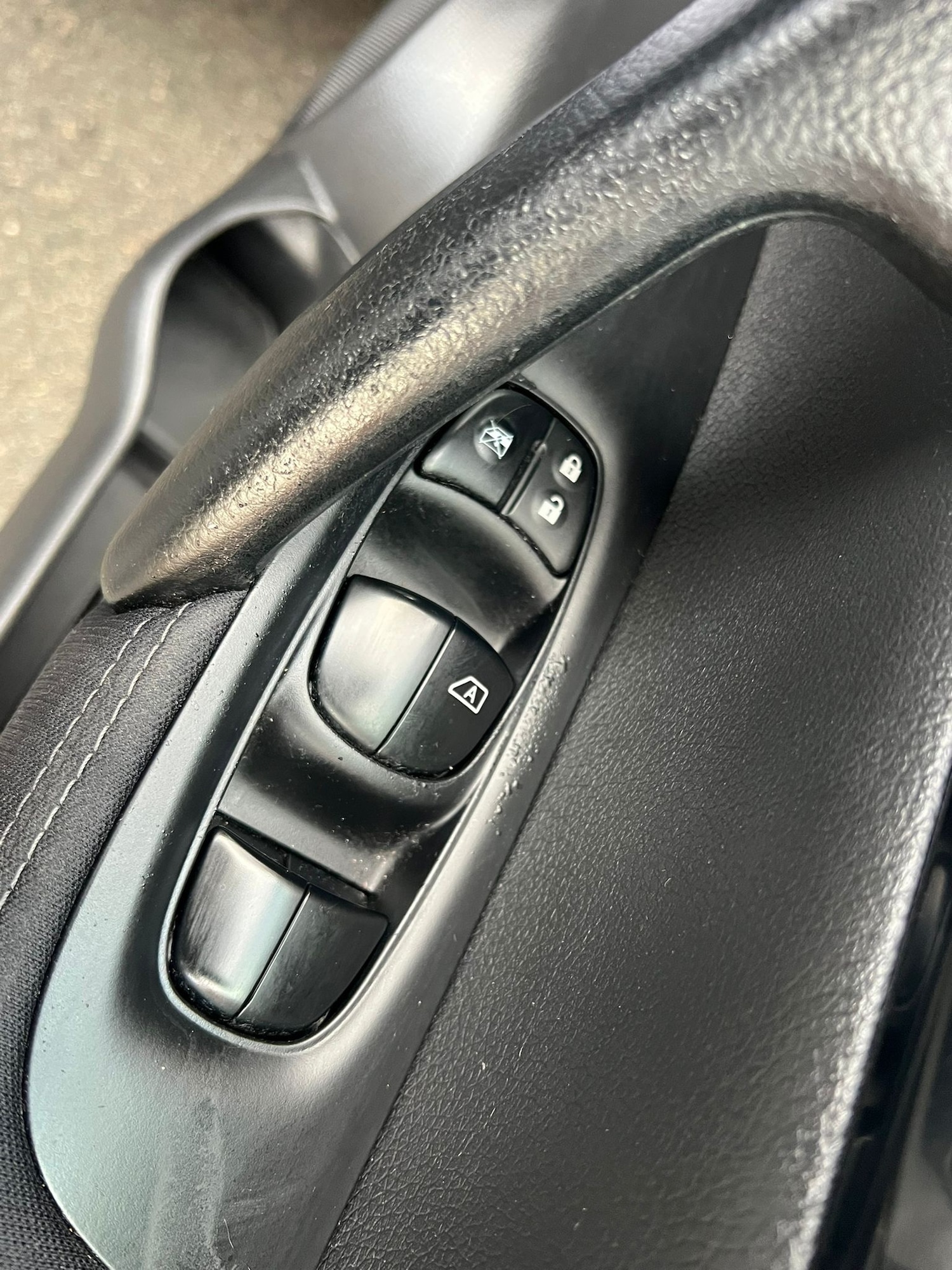 Used Nissan Qashqai 2015 for sale - 77145159: Photo 39