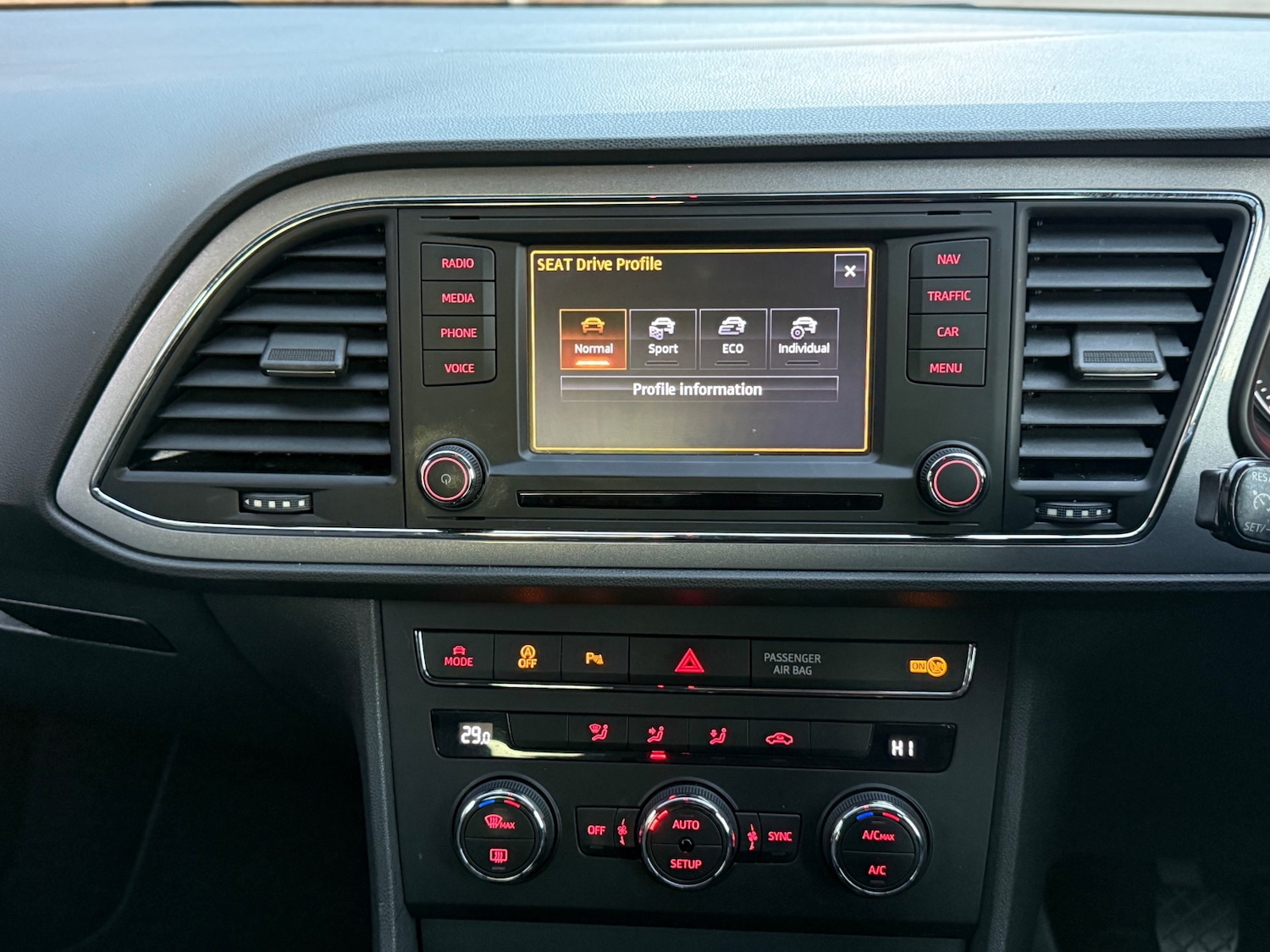 Used SEAT Leon 2014 for sale - 76913998: Photo 20