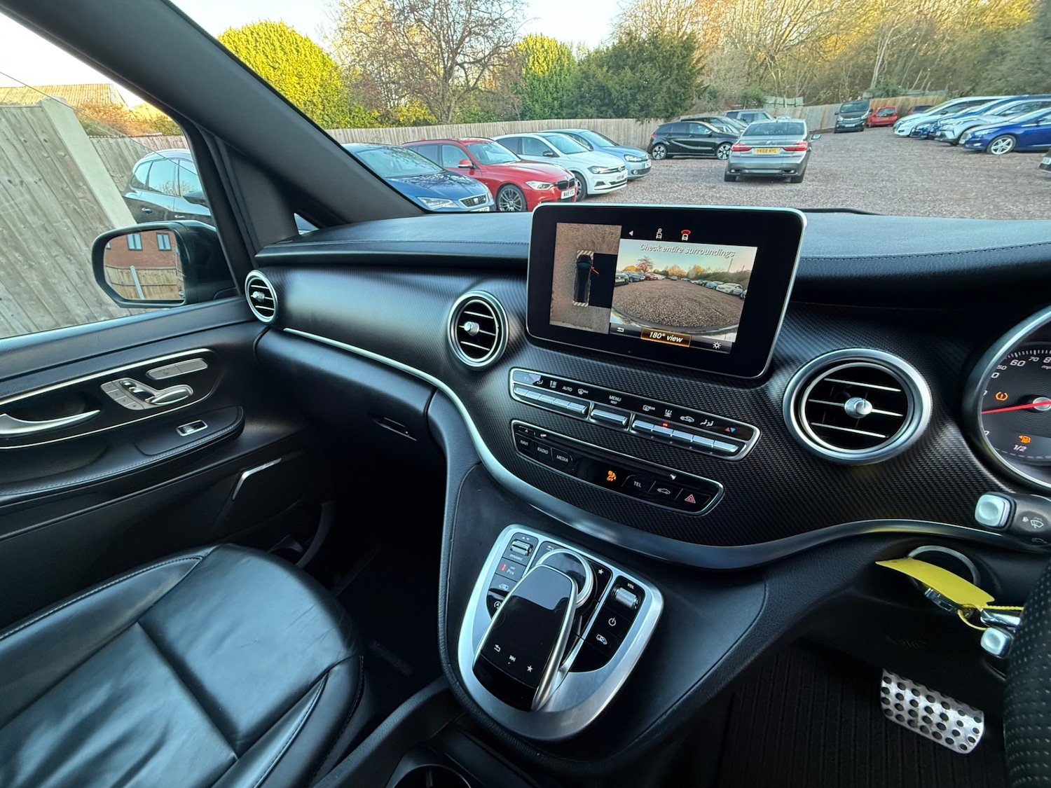 Used Mercedes-Benz V-Class 2019 for sale - 76729077: Photo 19