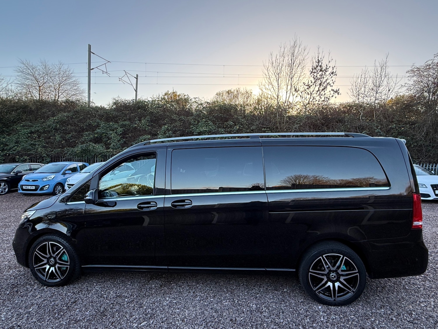 Used Mercedes-Benz V-Class 2019 for sale - 76729077: Photo 6