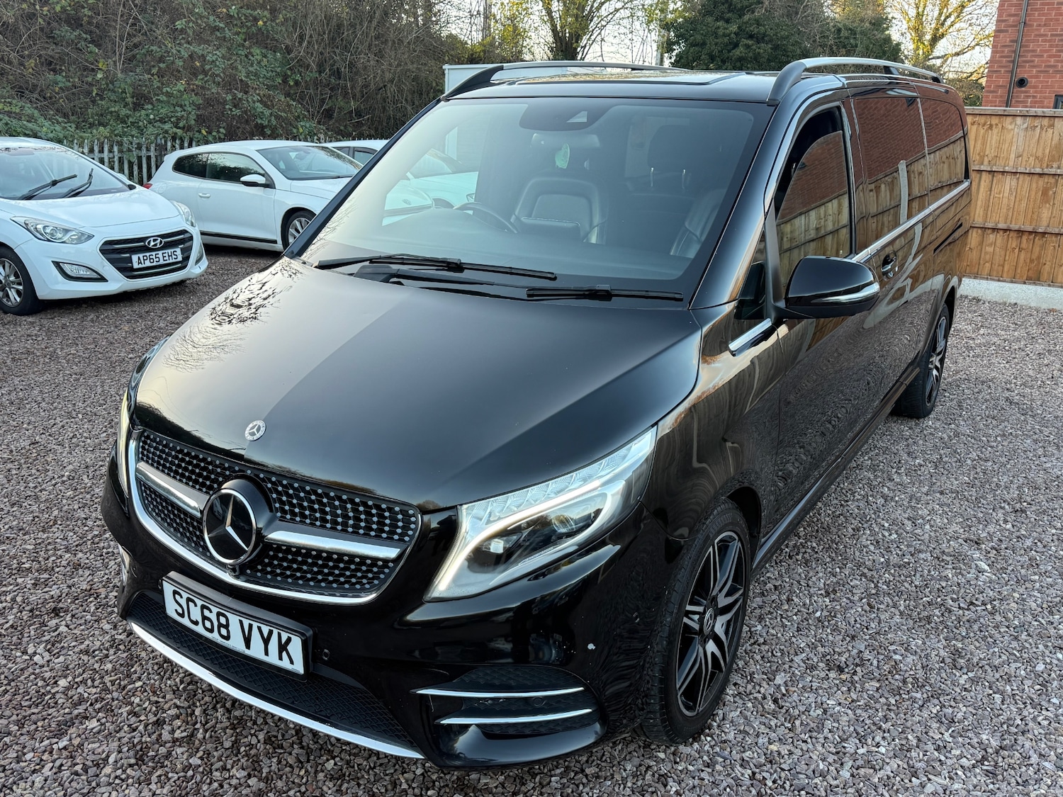 Used Mercedes-Benz V-Class 2019 for sale - 76729077: Photo 7