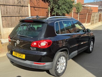 Used Volkswagen Tiguan 2011 for sale - 77637350: Photo