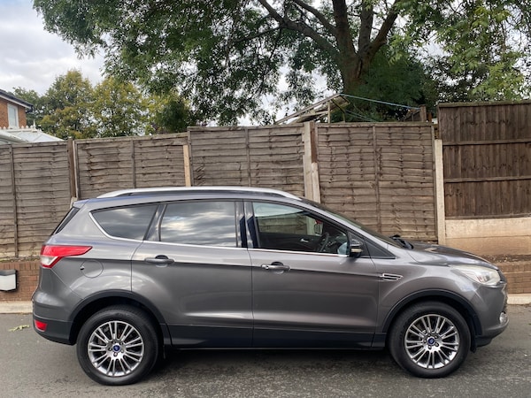 Used Ford Kuga 2013 for sale - 72360469: Photo 2