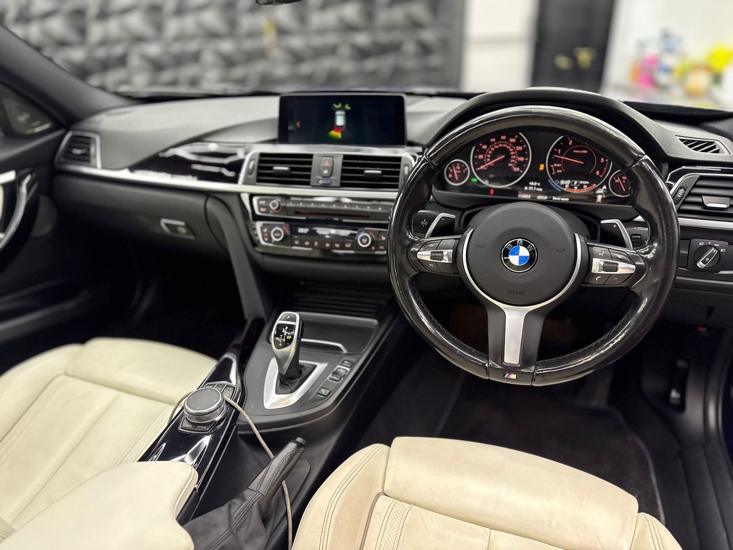 Used BMW 3 Series 2017 for sale - 77392369: Photo 13