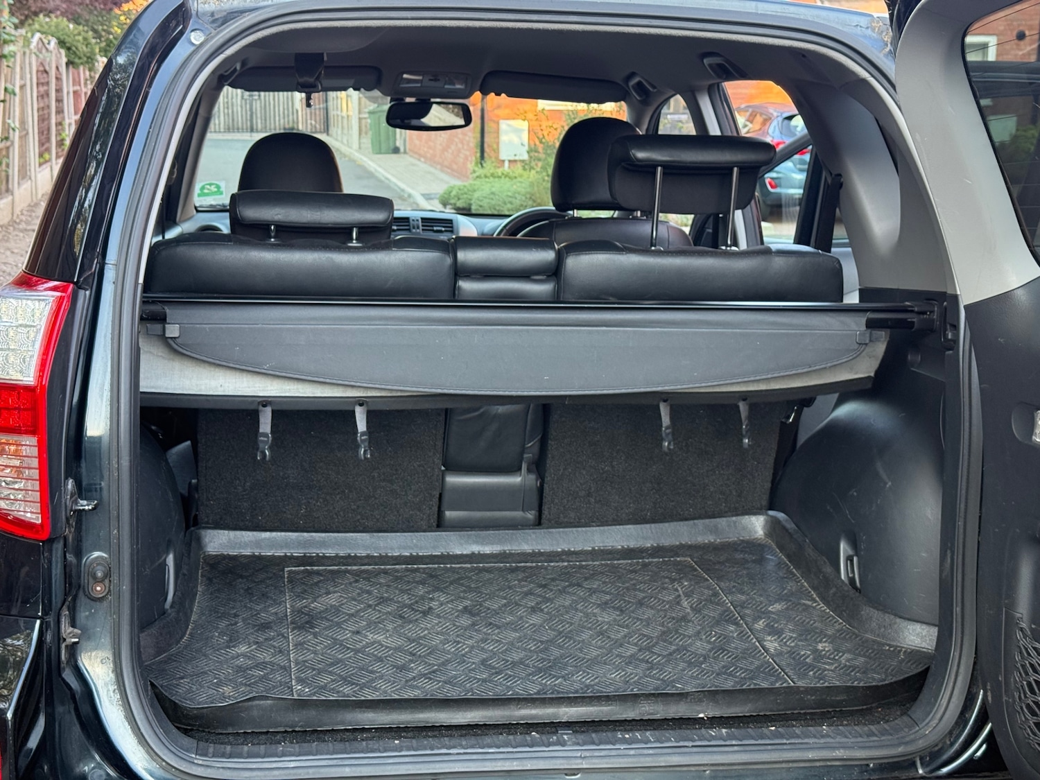 Vehicle 28