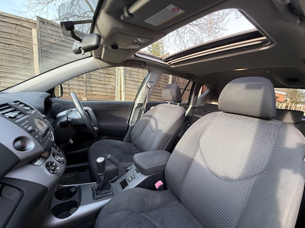 Used Toyota RAV4 2008 for sale - 74347537: Photo 14