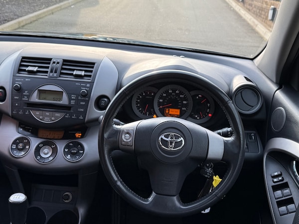 Used Toyota RAV4 2008 for sale - 74347537: Photo 16