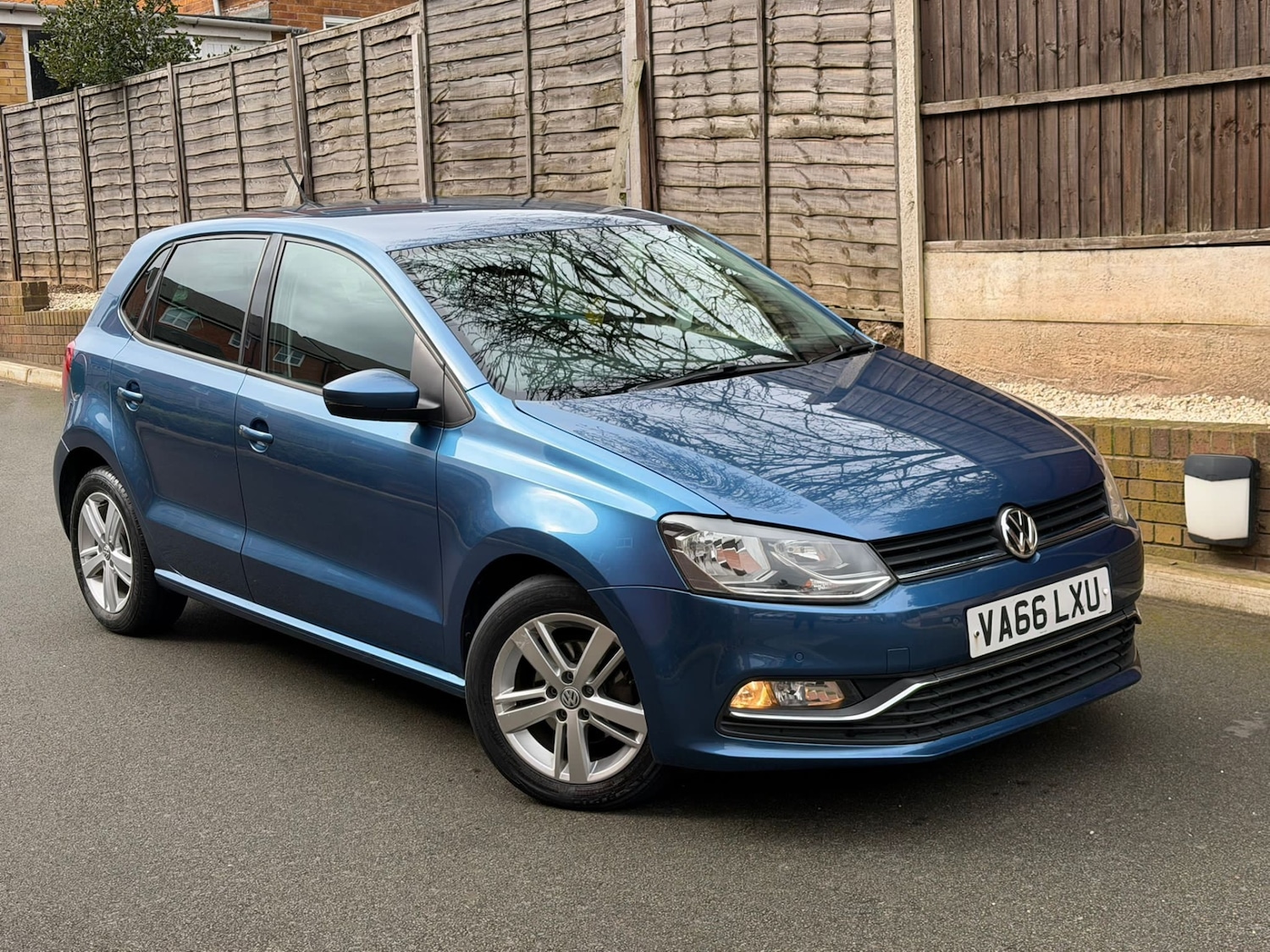 Used Volkswagen Polo 2017 for sale - 77854363: Photo 3