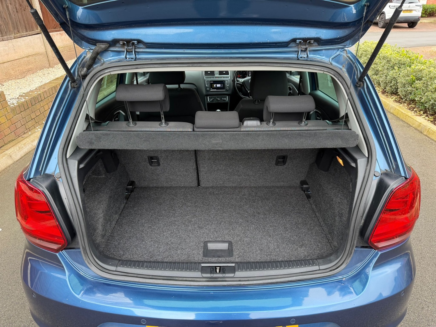 Used Volkswagen Polo 2017 for sale - 77854363: Photo 44