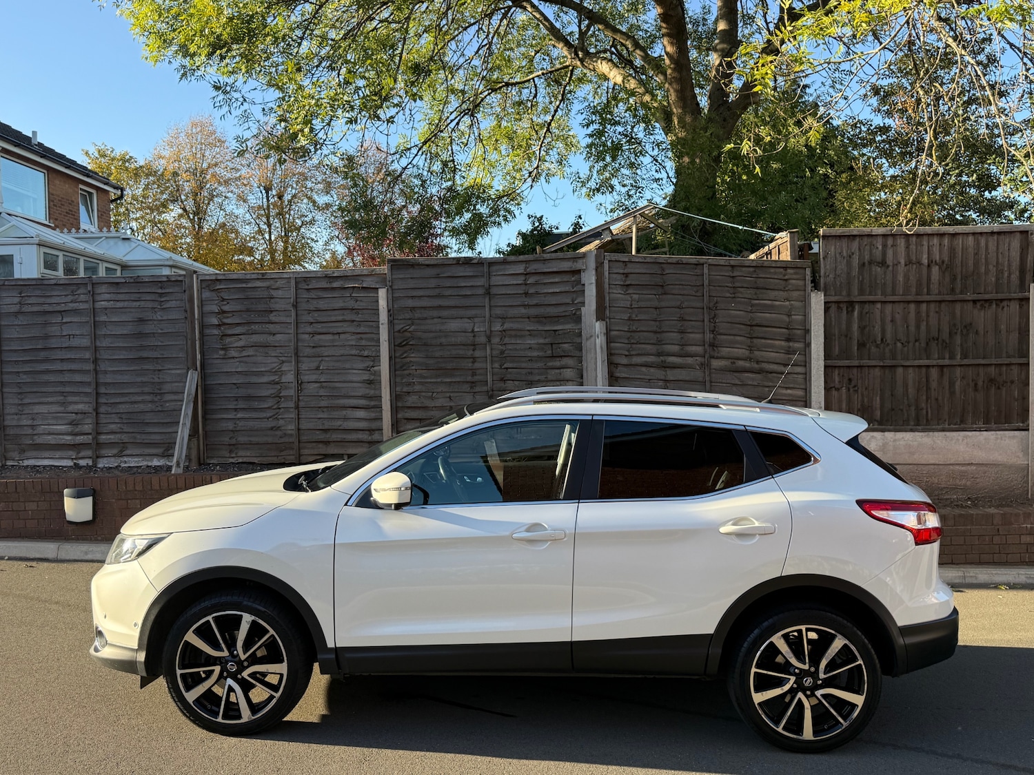 Used Nissan Qashqai 2015 for sale - 76207522: Photo 11