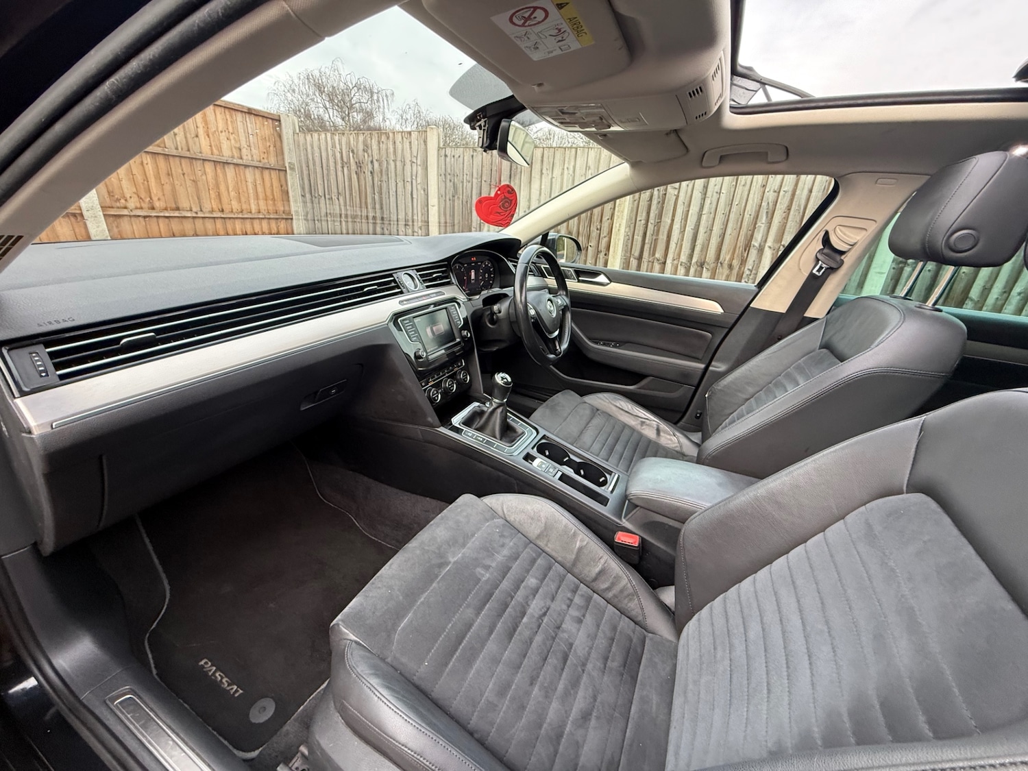 Used Volkswagen Passat 2017 for sale - 77102482: Photo 16