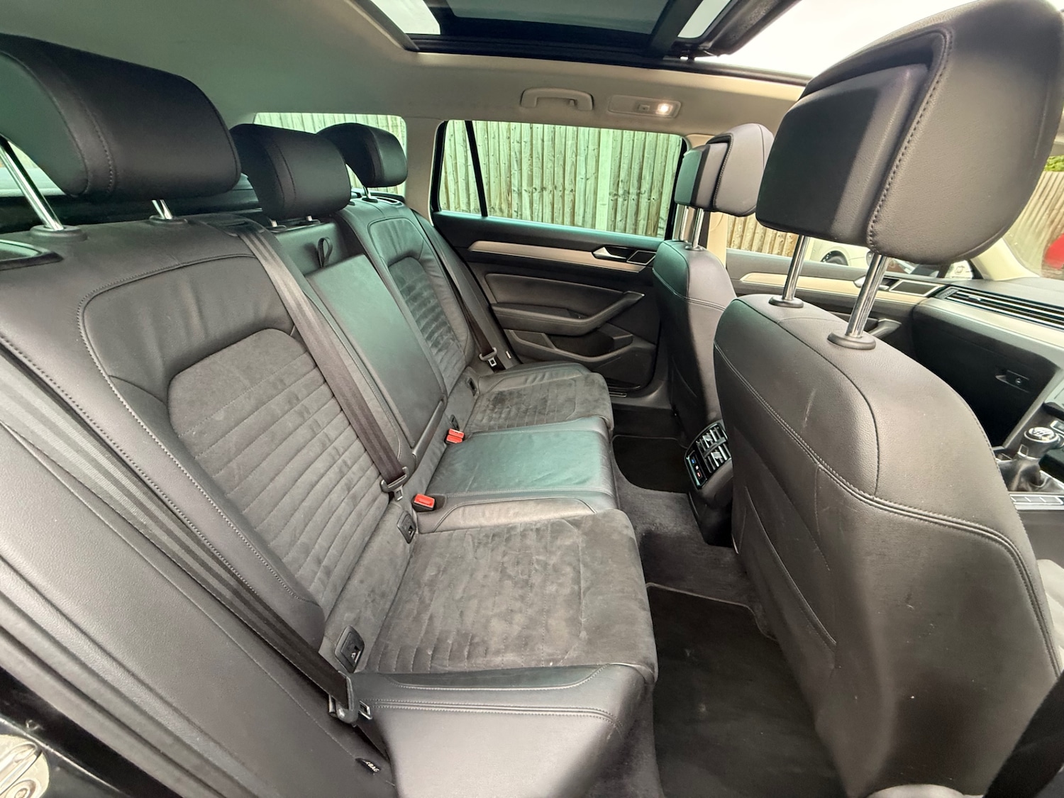 Used Volkswagen Passat 2017 for sale - 77102482: Photo 40