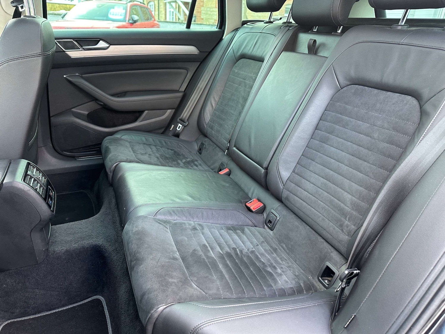 Used Volkswagen Passat 2017 for sale - 77102482: Photo 7