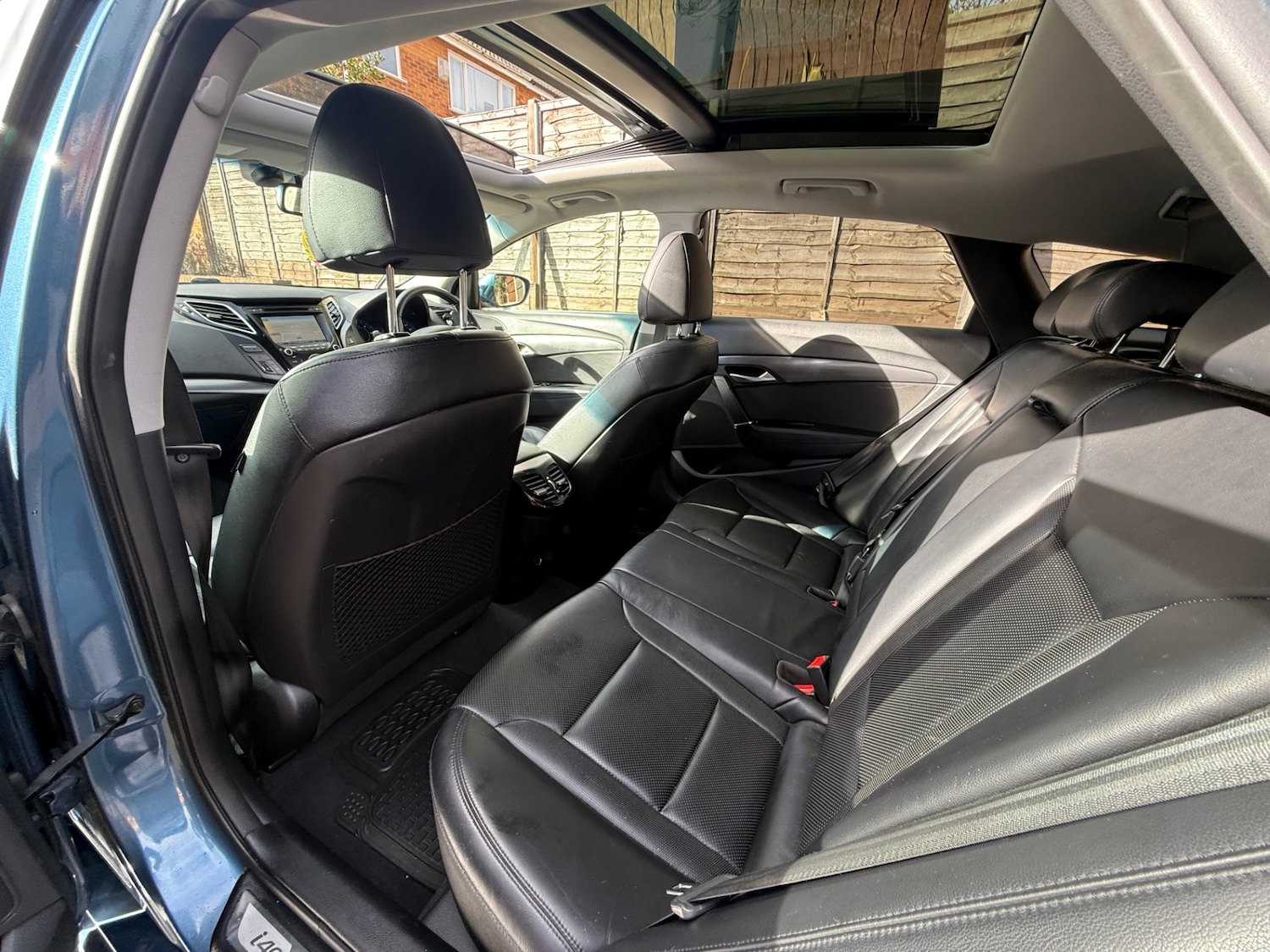 Used Hyundai i40 2013 for sale - 77067450: Photo 12