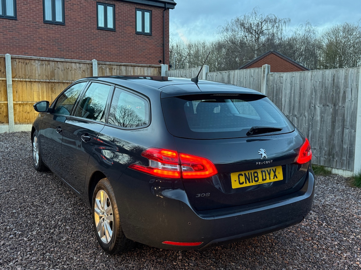 Used Peugeot 308 2018 for sale - 77145376: Photo 11