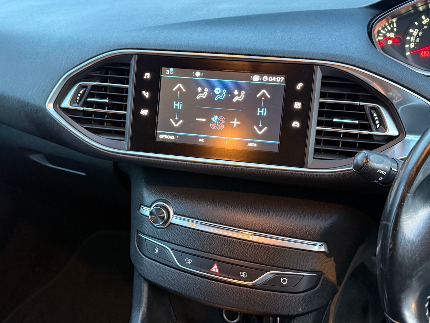 Used Peugeot 308 2018 for sale - 77145376: Photo 24