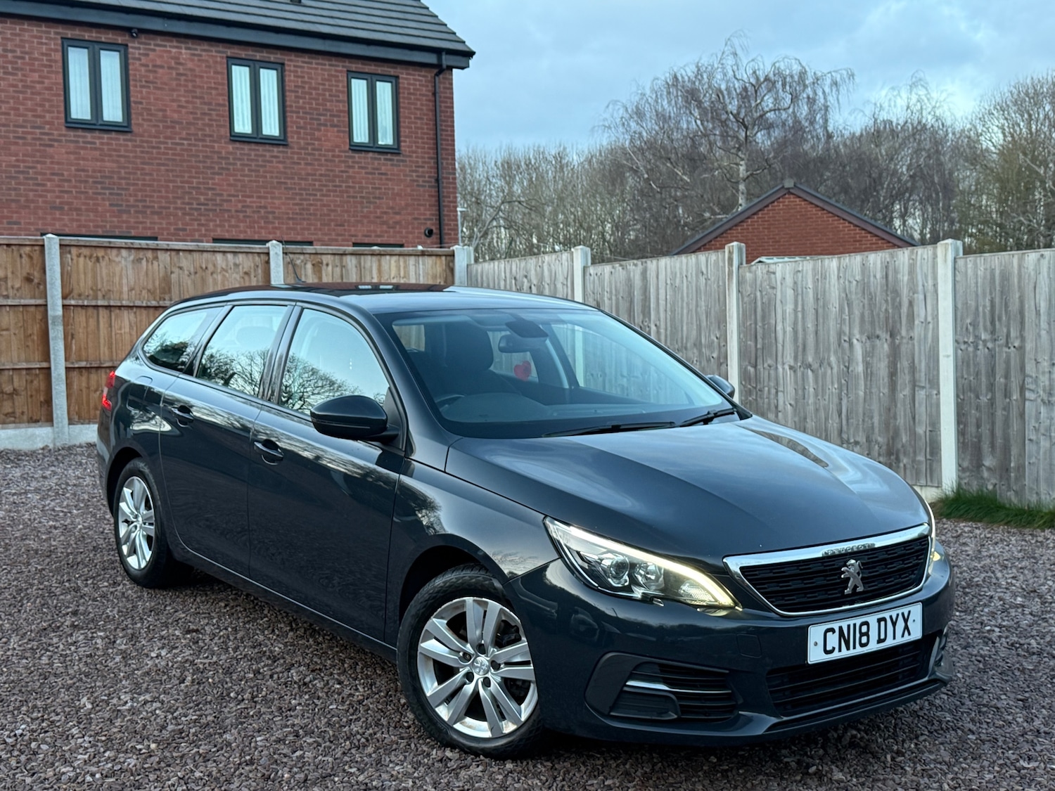 Used Peugeot 308 2018 for sale - 77145376: Photo 32