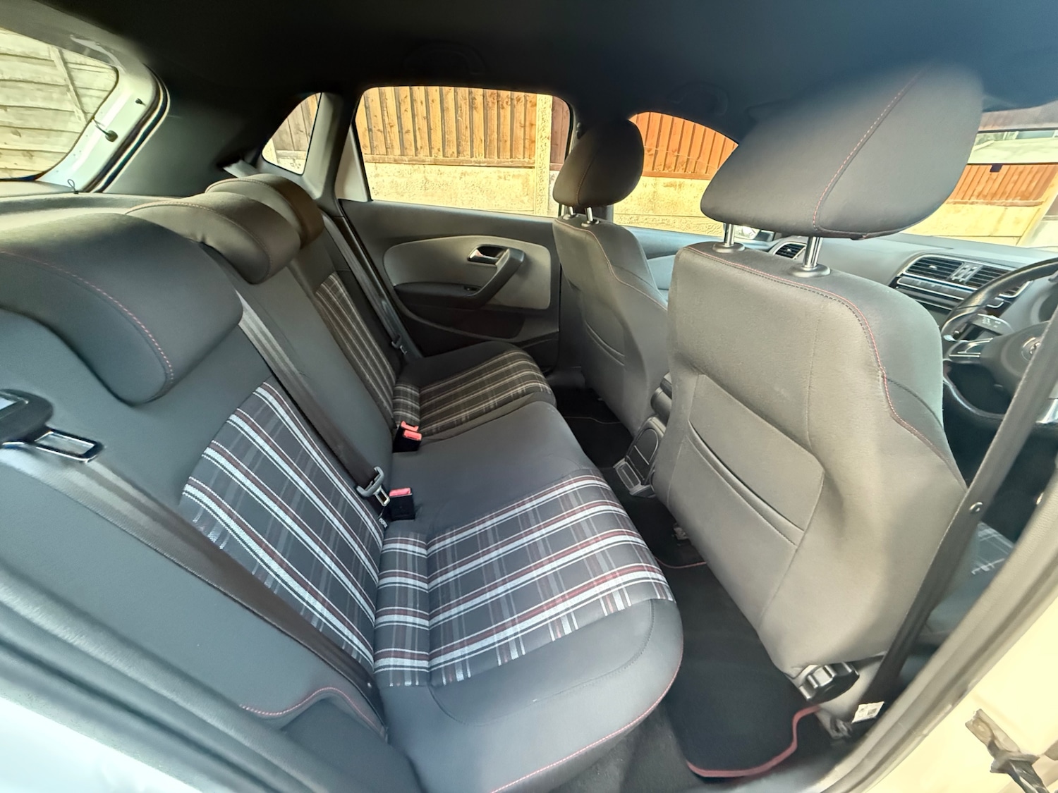 Used Volkswagen Polo 2011 for sale - 76946006: Photo 25