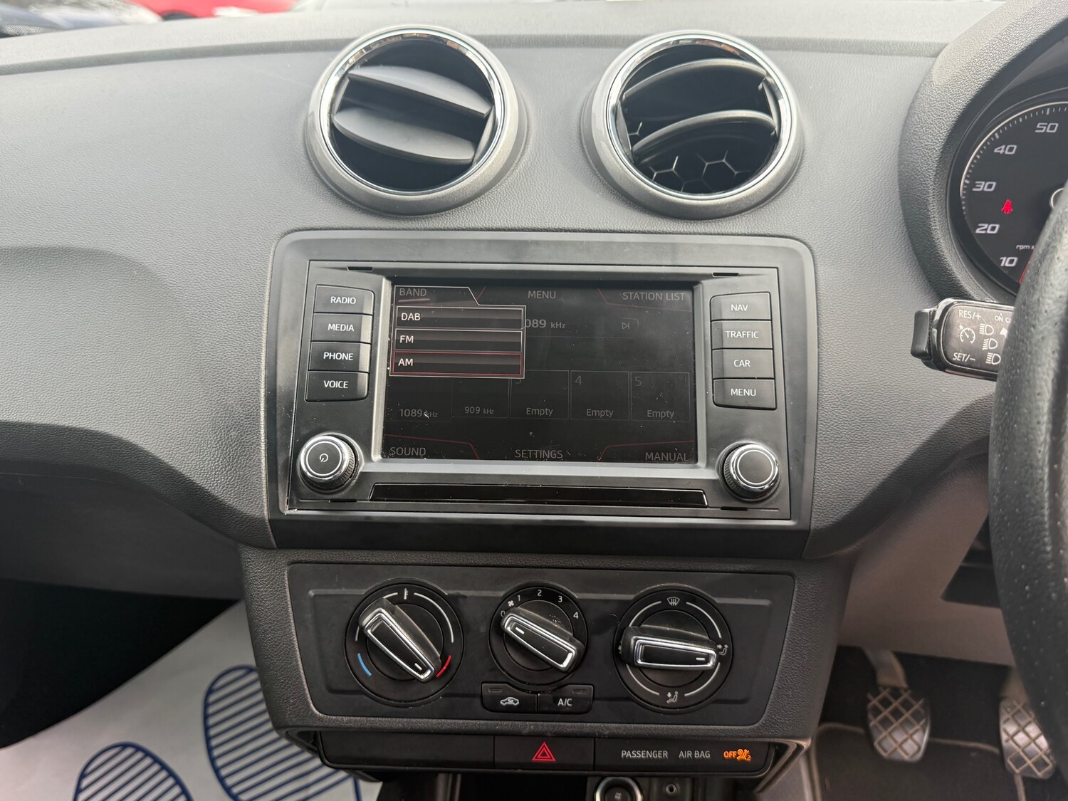 Vehicle 33