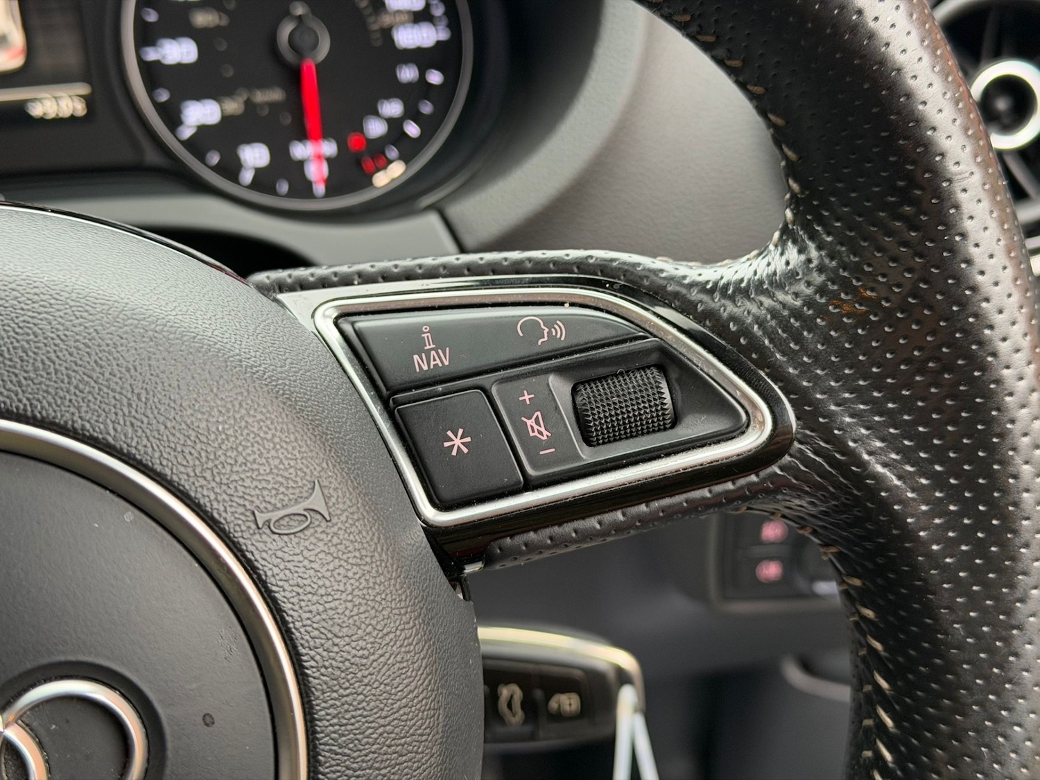 Used Audi A3 2015 for sale - 77516652: Photo 27