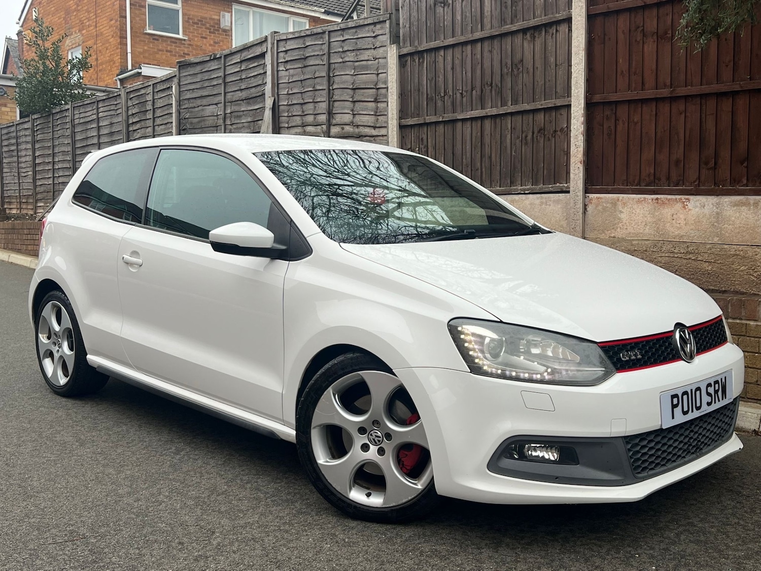 Used Volkswagen Polo 2012 for sale - 76517998: Photo 1