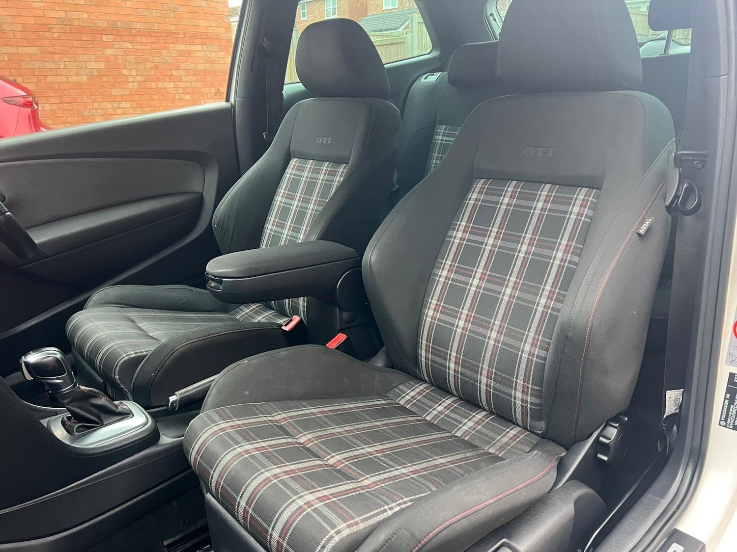 Used Volkswagen Polo 2012 for sale - 76517998: Photo 18