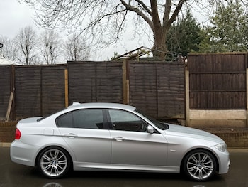 Used BMW 3 Series 2011 for sale - 73810983: Photo