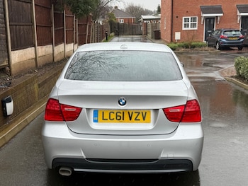 Used BMW 3 Series 2011 for sale - 73810983: Photo