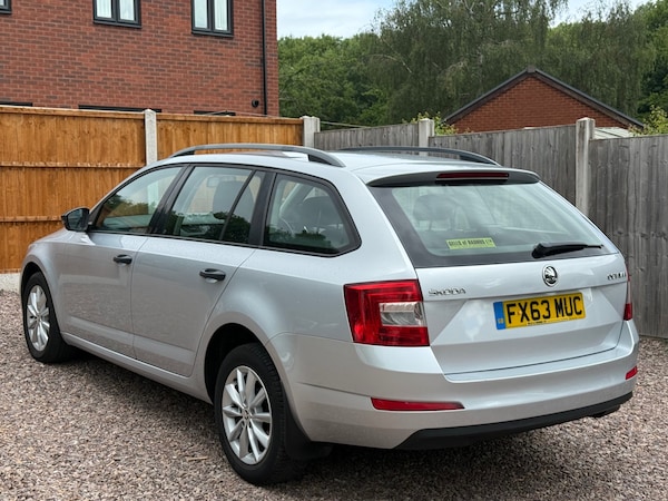 Used Skoda Octavia 2013 for sale - 74794337: Photo 9