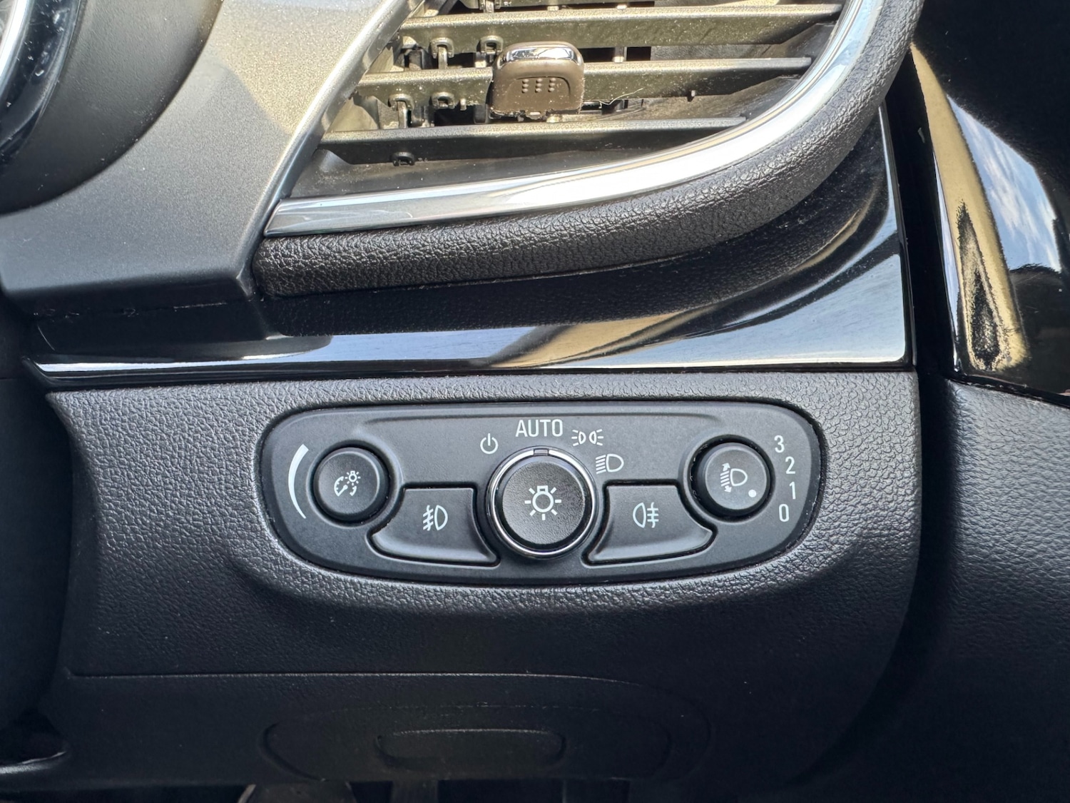 Used Vauxhall Mokka X 2017 for sale - 76975378: Photo 37