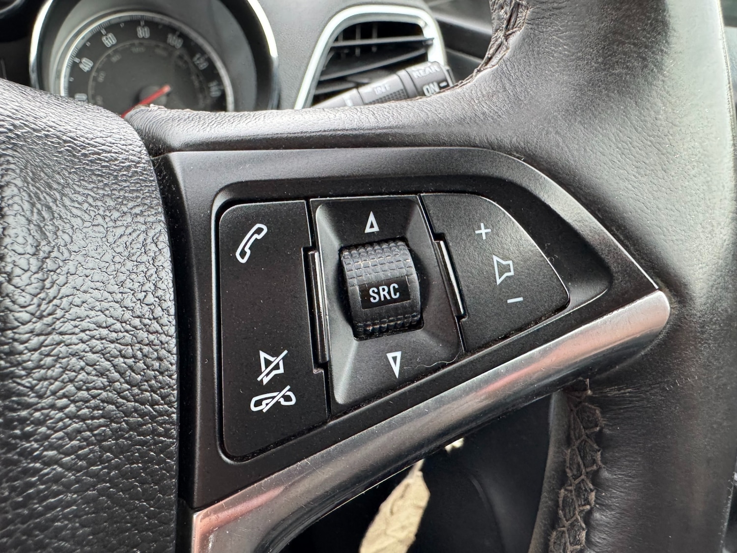 Used Vauxhall Mokka 2014 for sale - 76974771: Photo 26