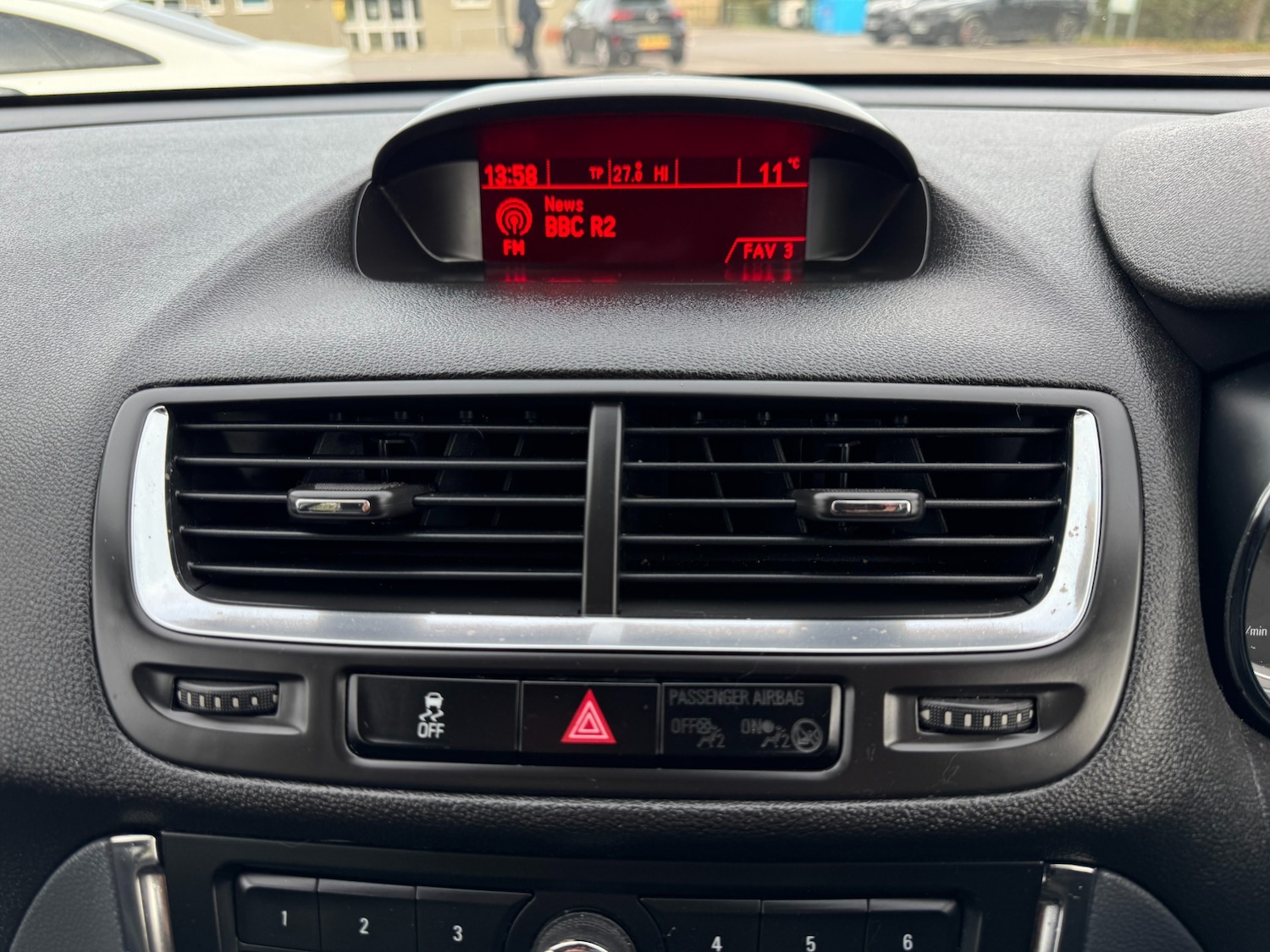 Used Vauxhall Mokka 2016 for sale - 76963649: Photo 31