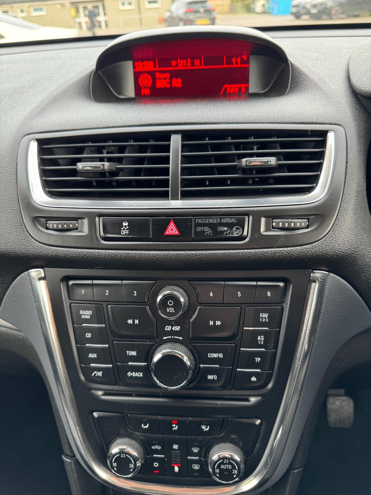 Used Vauxhall Mokka 2016 for sale - 76963649: Photo 32