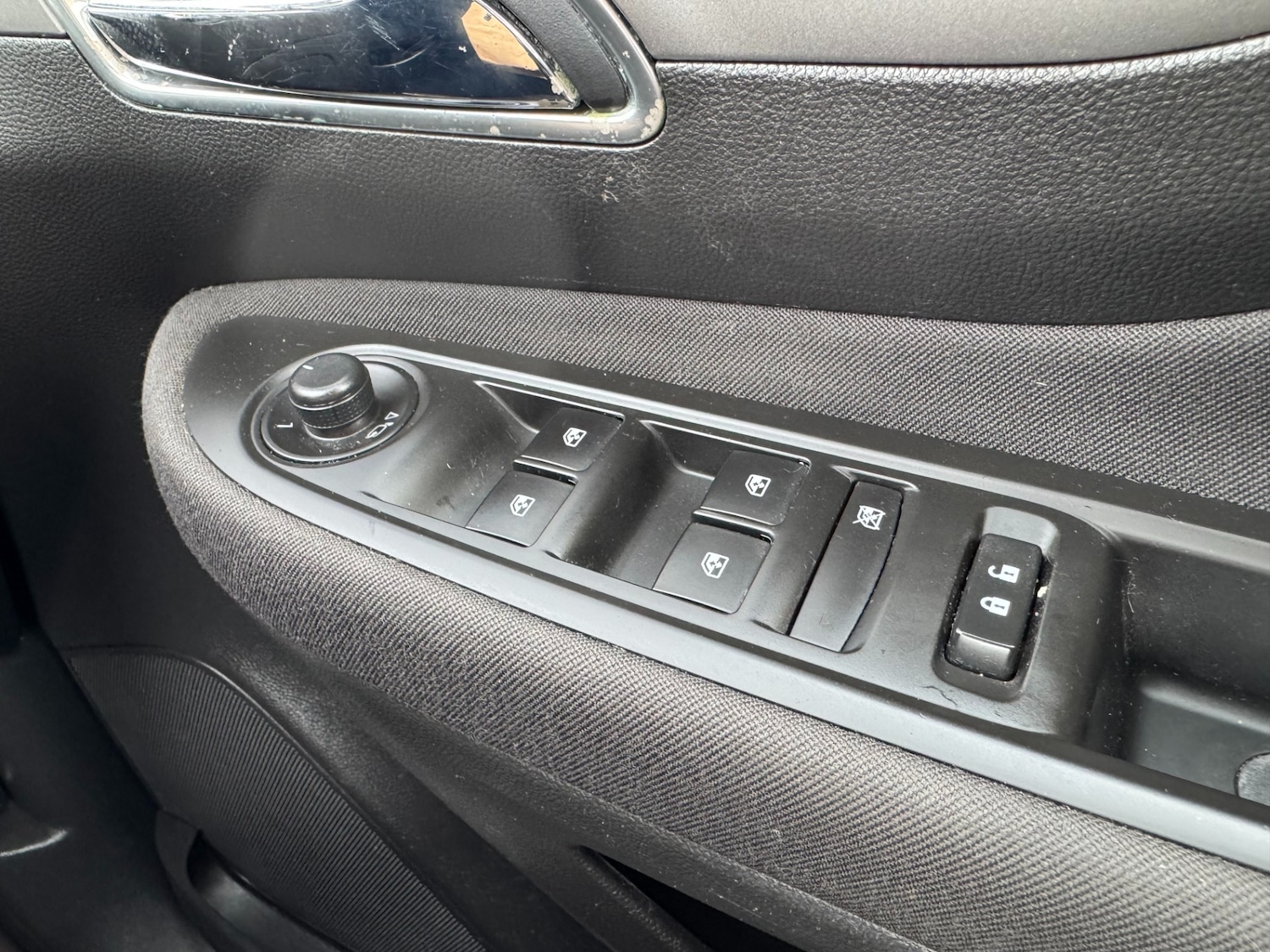 Used Vauxhall Mokka 2016 for sale - 76963649: Photo 33