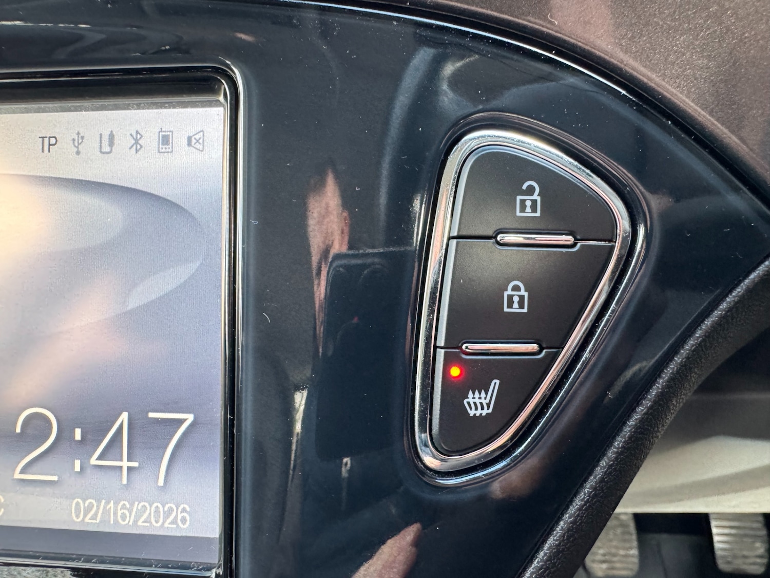 Used Vauxhall Corsa 2015 for sale - 77616432: Photo 41