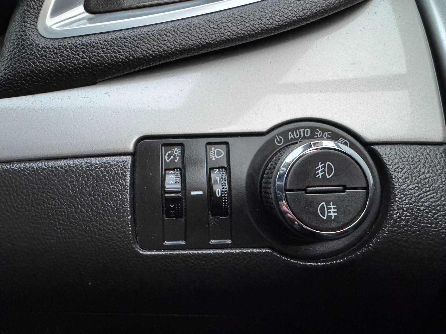 Used Vauxhall Mokka 2015 for sale - 76974811: Photo 37