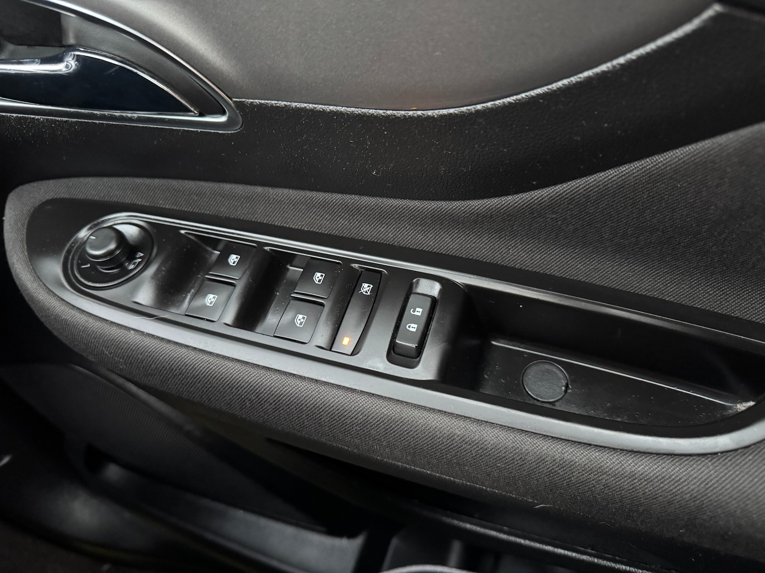 Used Vauxhall Mokka 2015 for sale - 76974811: Photo 38