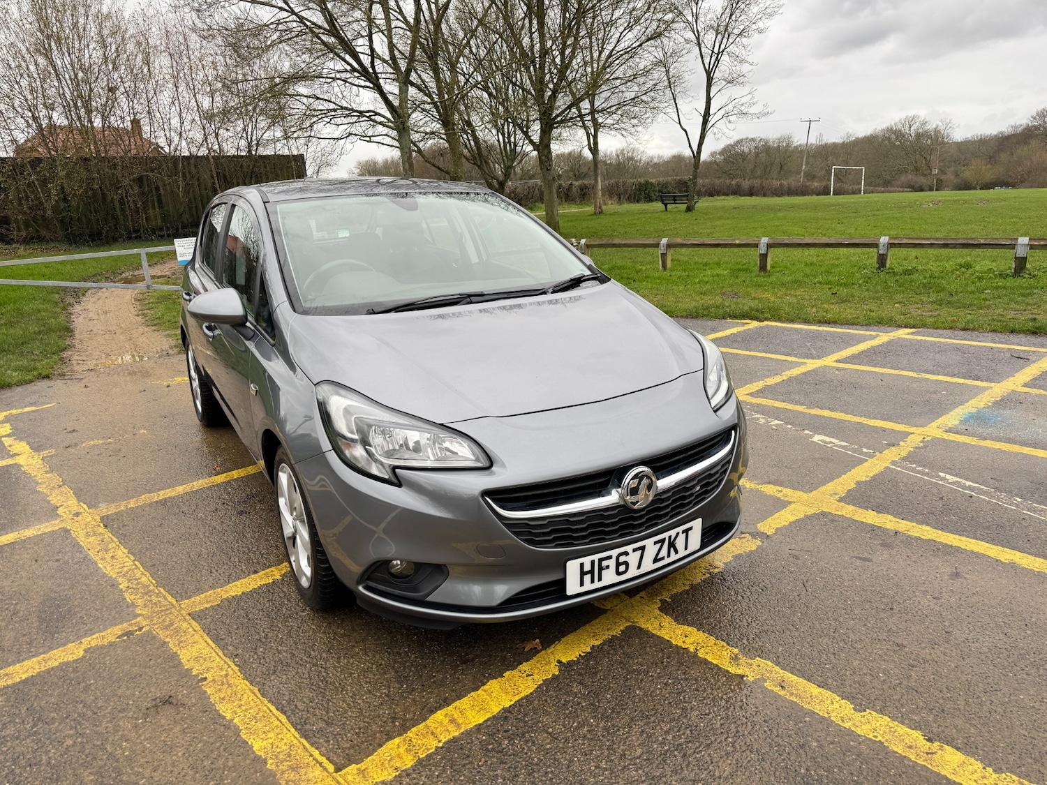 Used Vauxhall Corsa 2017 for sale - 76975404: Photo 2