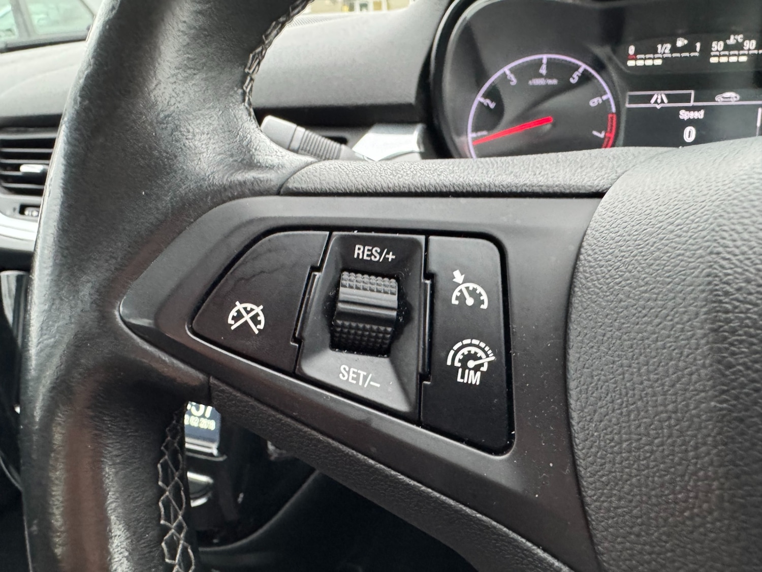 Used Vauxhall Corsa 2017 for sale - 76975404: Photo 25