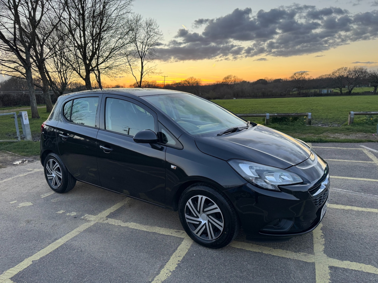 Used Vauxhall Corsa 2015 for sale - 77896045: Photo 1