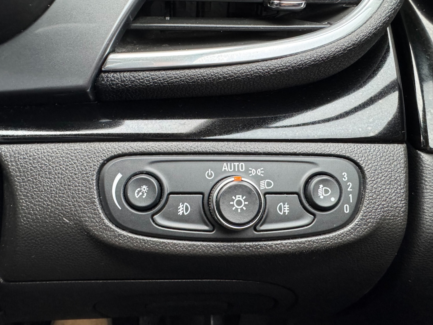 Used Vauxhall Mokka X 2017 for sale - 77173376: Photo 28