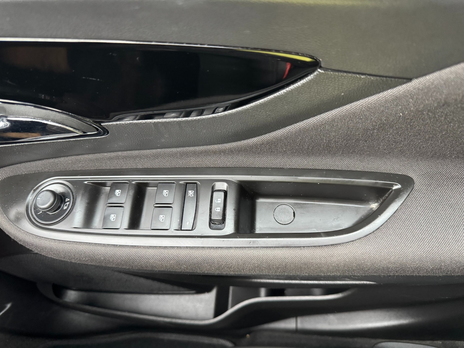 Used Vauxhall Mokka X 2017 for sale - 77173376: Photo 29