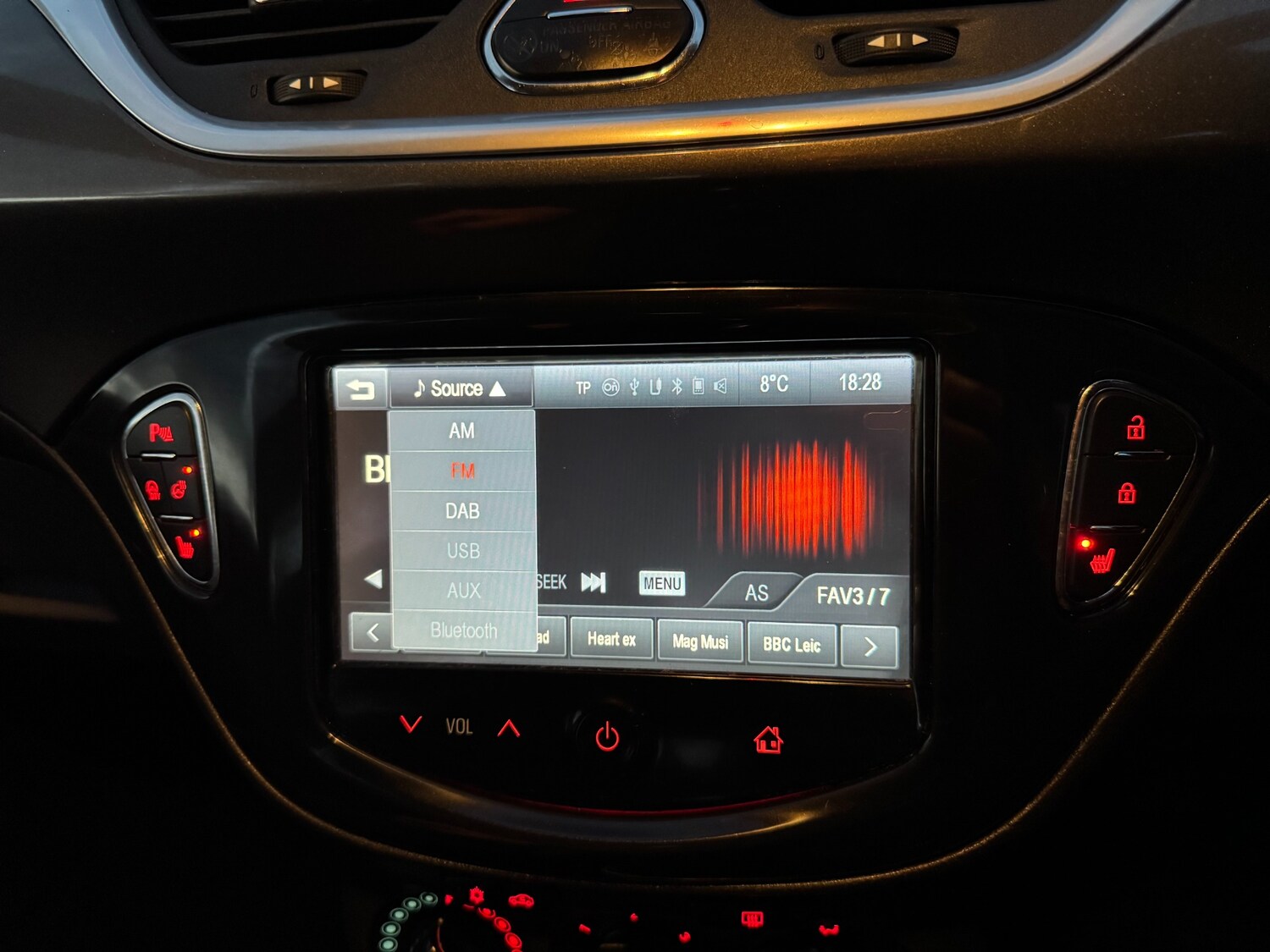 Used Vauxhall Corsa 2015 for sale - 77896112: Photo 33