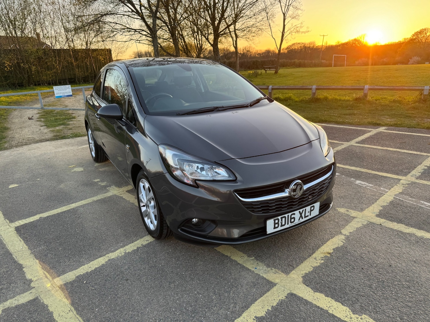 Used Vauxhall Corsa 2016 for sale - 78122012: Photo 2