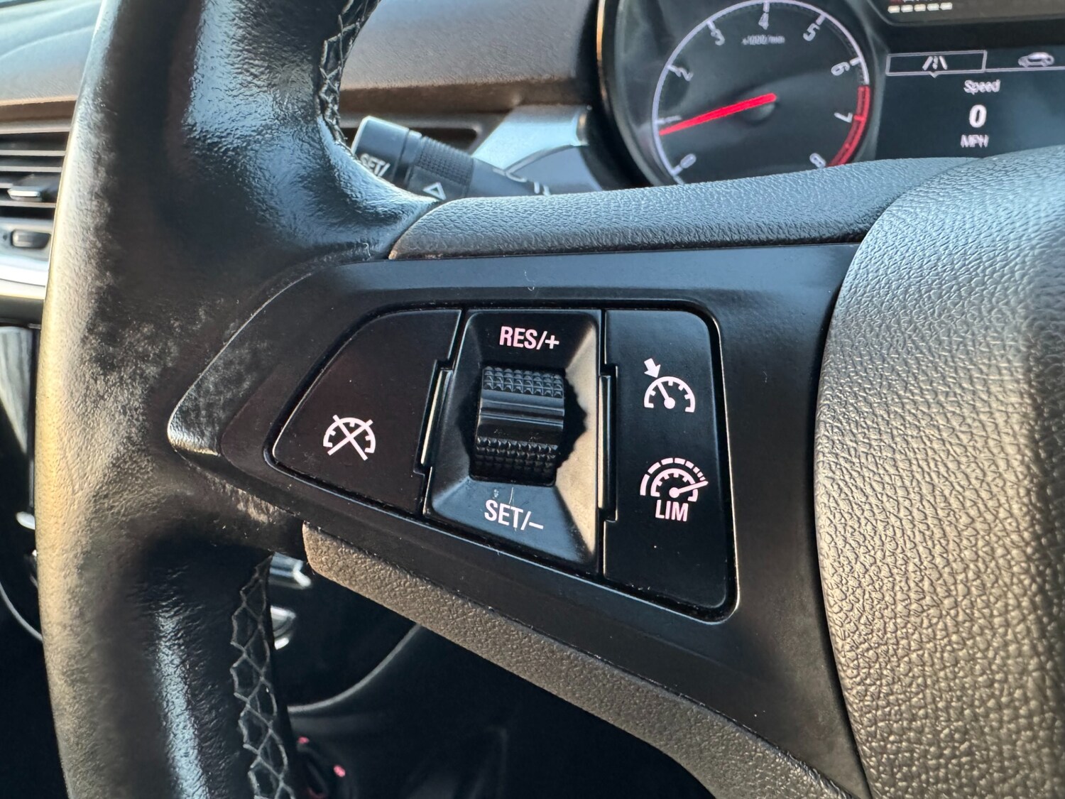 Used Vauxhall Corsa 2016 for sale - 78122012: Photo 25